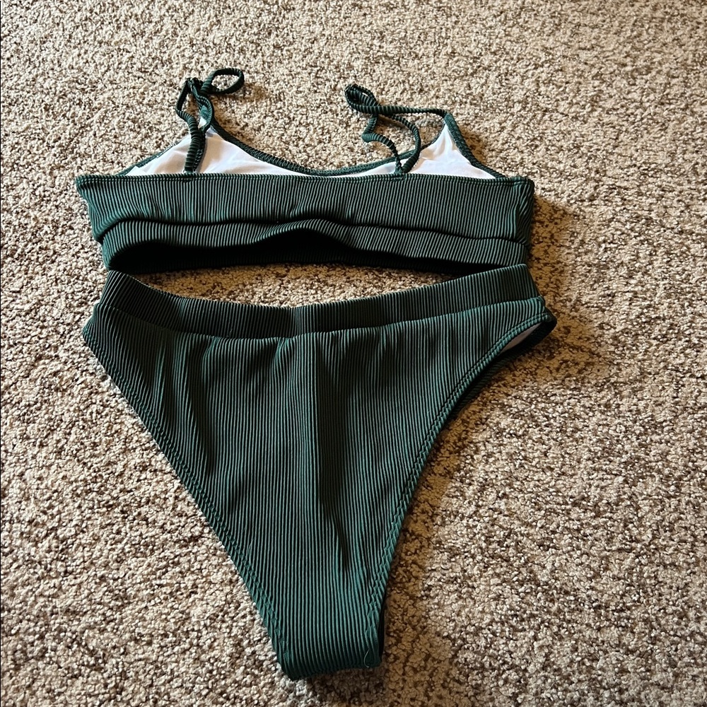 Dark Green Ribbed Bikini Set - Picture 4 of 4